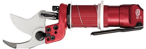 FELCO70 Felco 70 Pneumatische Snoeischaar !DOCTYPE HTML PUBLIC "-//W3C//DTD HTML 4.0 Transitional//EN"
htmlhead
meta content="text/html; charset=unicode" http-equiv="Content-Type" /
/head
body selectionpending="true"span style="font-size: 10pt; font-family: Verdana"Pneumatische snoeischaar, 
standaardmodel. br /Aanbevolen voor allerlei soorten knipwerk, vooral wanneer 
het hout erg hard is. br /Het operationele vermogen voor de snoeischaar wordt 
geleverd door een luchtcompressor. br /br /• Operationele druk: 10 tot 15 
barbr /• Luchtverbruik: 24 tot 50 liter/minbr /• Snijcapaciteit: Ø 30 
mmbr /br /&nbsp;Kan worden besteld met verlengstuk van 60, 120 of 150 cm. 
/span/body/html Felco 70 pneumatische snoeischaar