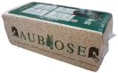 AUBIO Hennepstrooisel Aubiose 20 kg Hennepstrooisel is  afkomstig van onbehandelde en fijngehakte hennep. 
Deze mulch kan als bodembedekker voor uw moestuin (en siertuin) gebruikt worden. Daarnaast is het ook geschikt voor gebruik in paardenstallen. 

Wordt gebruikt in een laag van 5-7 cm en wordt gevolgd door overvloedig water geven.
20kg = +/- 150L

Eigenschappen:

- beperkt sterk de onkruidgroei
- zorgt ervoor dat uw bodem langer vochtig blijft doordat het zelf veel water opneemt. Hierdoor vermindert u het aantal sproeibeurten
- Na eerste watergift niet onderhevig aan wind en kan het op een helling gebruikt worden.
- houdt in de moestuin de groenten schoon en vormt een barrière tegen slakken
- mag gebruikt worden in de biologische tuin
- verrijkt de bodem met humus tijdens het (natuurlijk) composteringsproces Aubiose