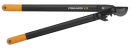 FK1000584 Fiskars Takkenschaar PowerGear Bypass 70 cm (L78) Bypass variant met haakvormig ondermes voor het op de plaats houden van de tak.
Bijzonder geschikt voor het snoeien van fris groen, voor heggen en bomen.
Antislip greep voor comfortabel gebruik.
Gewicht: 1060 gr.
Lengte: 70 cm.
Voor diameter tot: 50 mm. Fiskars Takkenschaar