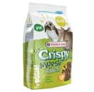 VL461702 Crispy Muesli - Rabbits - 2,75 kg Deze vezelrijke voeding is een complete voeding voor dwerg- en huiskonijnen. 
Met heerlijke hooistrengeltjes, veel vlokken en groenten,... 
Echt veggie! 
Een gevarieerde mix voor lekkerbekken. 
Deze mengeling bevat dankzij de 'happy en healthy' pellets alle voedingsstoffen die uw konijn nodig heeft om gezond te leven. 
Deze samenstelling houdt bovendien de darmen en de tandjes in topvorm. 
Met extra groentjes voor een lekkere smaak.
 Crispy Muesli - Rabbits 461702